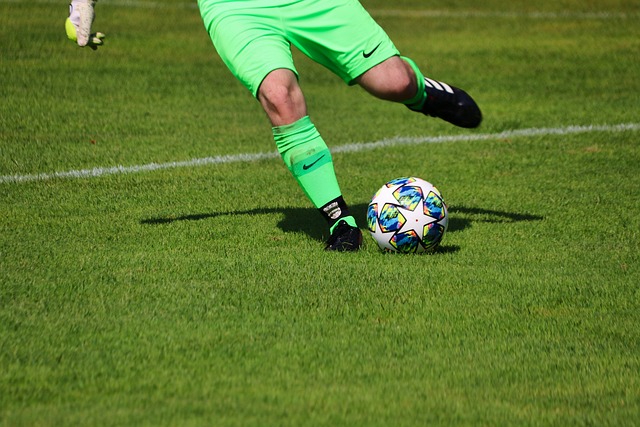 记者：于汉超打进逆转之球 更为申花增添悲壮色彩.